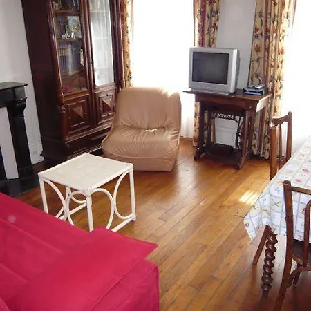 One Bedroom Quartier Latin Paris